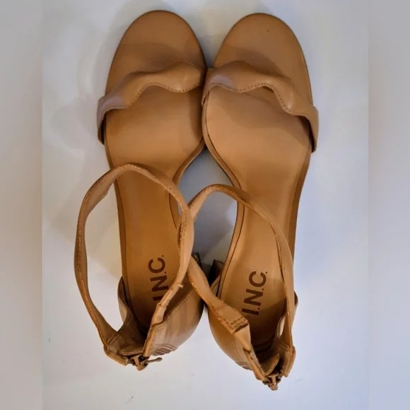 INC International Concepts Womens Square Stack Heels Wavy Ankle Strap Sa… - Picture 7 of 9